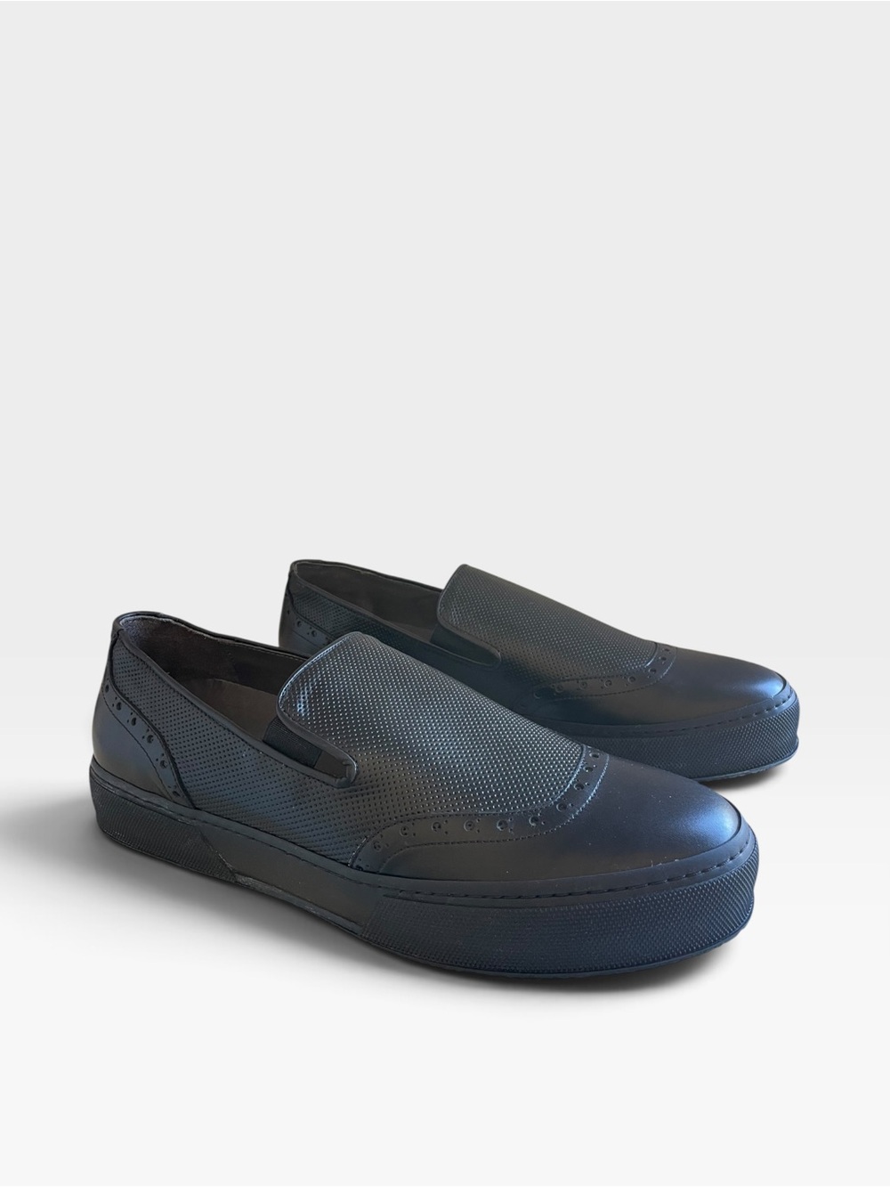 Robert Clergerie P/TILO01 Black Perforated Leather Slip-On Loafers US 11 New